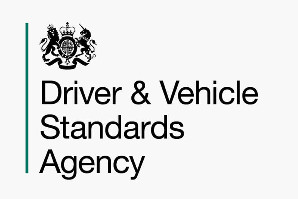 DVSA-logo